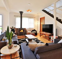 Hudson Bay  Basin View-Pet Friendly-15 Mins to Hyams Beach - Tourism Cairns