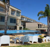 The Bluff Resort Apartments - Tourism Cairns