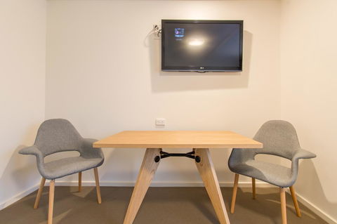 Mick O\'Sheas - Tourism Cairns 13