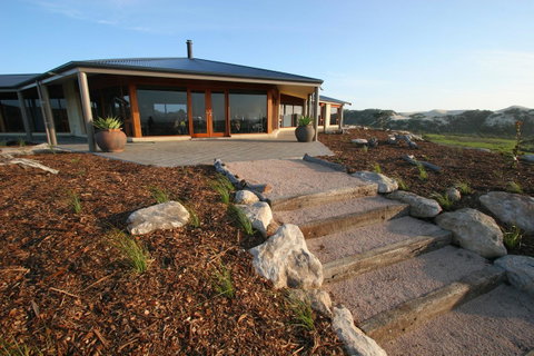 Almonta Park Lodge - Tourism Cairns 2