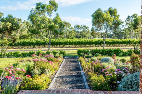 OXENBERRY FARM - Tourism Cairns 16