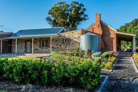 OXENBERRY FARM - Tourism Cairns 6
