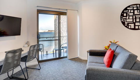 Limani Motel - Tourism Cairns 15