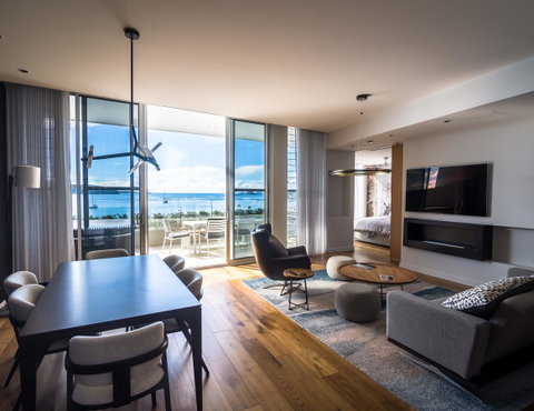 Penthouse On The Promenade - Tourism Cairns 0