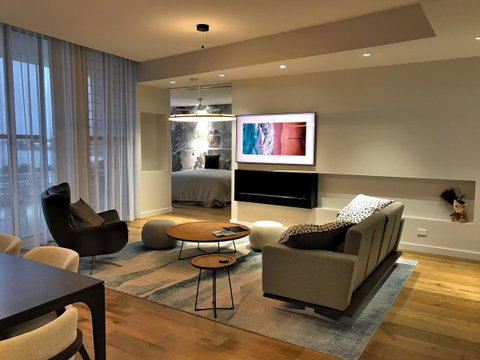 Penthouse On The Promenade - Tourism Cairns 4
