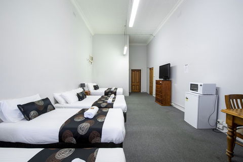 City Centre Motel Hotel - Tourism Cairns 10