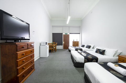 City Centre Motel Hotel - Tourism Cairns 7