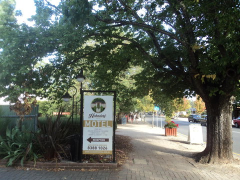 Hahndorf Motel - Tourism Cairns 3