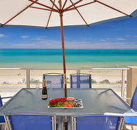 Adelaide Luxury Beach House - Tourism Cairns