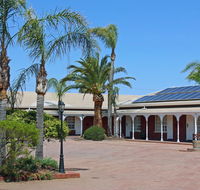 John Pirie Motor Inn - Tourism Cairns