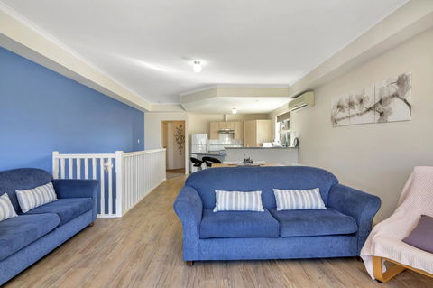 The Lighthouse - Port Willunga - C21 SouthCoast Holidays - Tourism Cairns 7