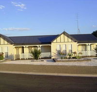 Moontana - Tourism Cairns