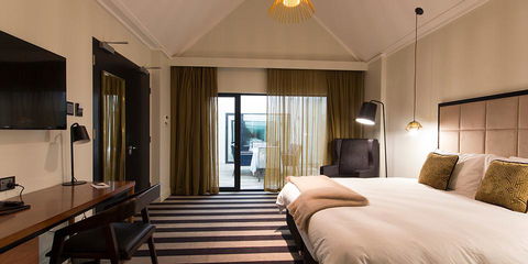Ellen Hotel - Tourism Cairns 16