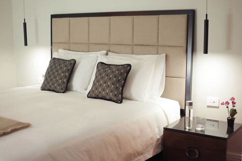 Ellen Hotel - Tourism Cairns 14