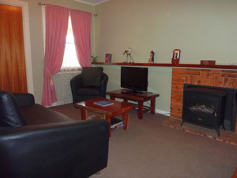 Ruby\'s Cottage - Tourism Cairns 3