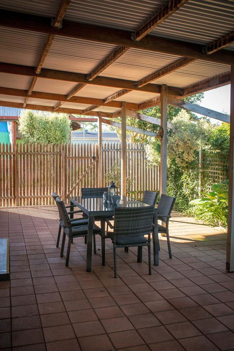Ruby\'s Cottage - Tourism Cairns 17