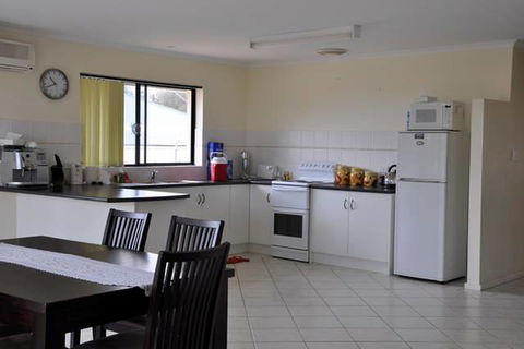 The Club House - Tourism Cairns 5