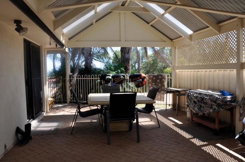 The Club House - Tourism Cairns 1