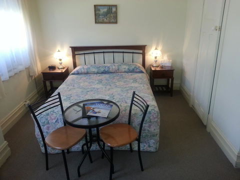 Sonbern Lodge Motel - Tourism Cairns 35