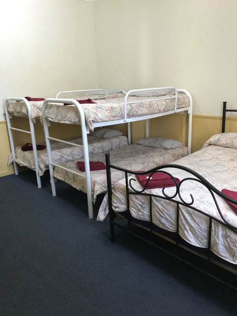 Travelway Motel - Tourism Cairns 7
