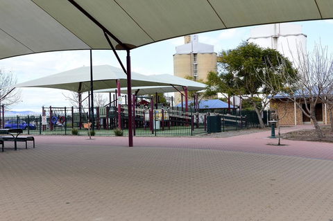 Travelway Motel - Tourism Cairns 28