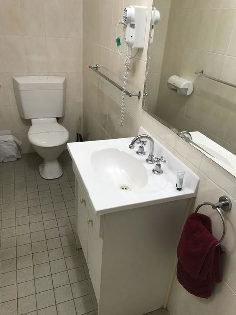 Travelway Motel - Tourism Cairns 5