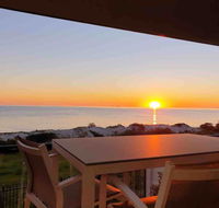 Luxurious 3 bedroom beachfront - panoramic views - Tourism Cairns