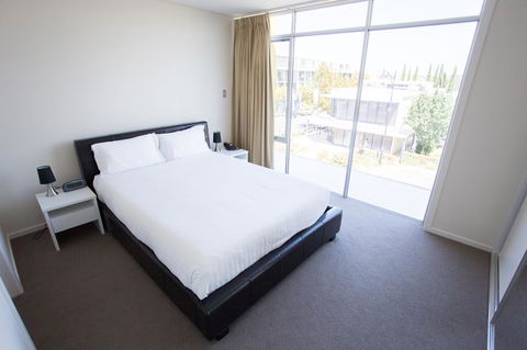 Mawson Lakes Hotel - Tourism Cairns 25