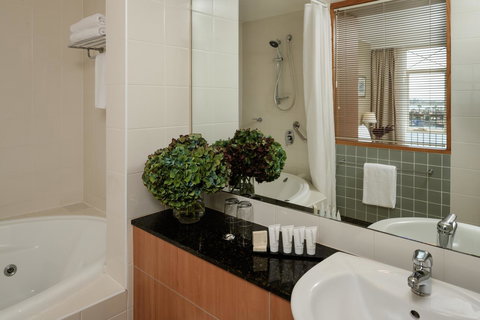 Rydges Newcastle - Tourism Cairns 15