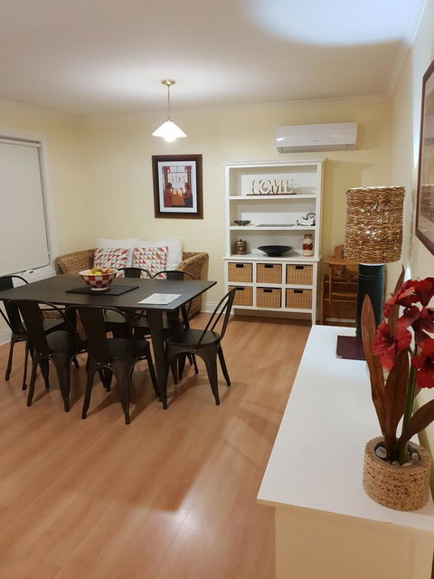 Donnybrook Cottages - Donnybrook - Tourism Cairns 3