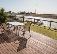 Waterfront on Jefferson at Wellington Marina SA - Tourism Cairns