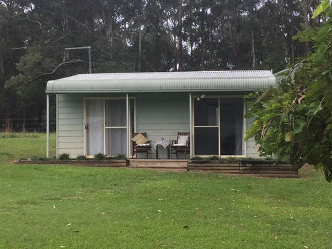 A Peaceful Cabin In The Country - Tourism Cairns 5