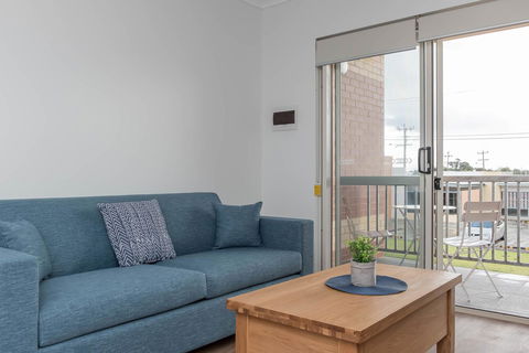Jurien Bay Motel Apartments - Tourism Cairns 17