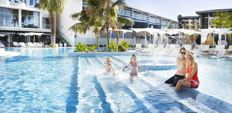 Crown Metropol Perth - Tourism Cairns 1