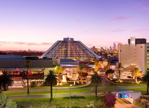Crown Metropol Perth - Tourism Cairns 5
