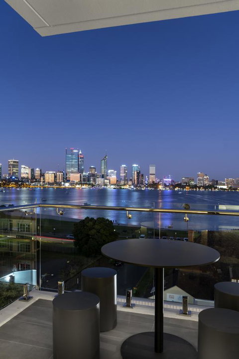 Quest South Perth Foreshore - Tourism Cairns 1