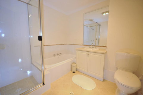 Palm Beach Manor - Tourism Cairns 10