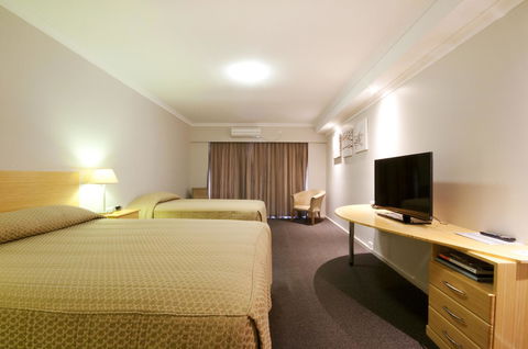 Dog Rock Motel - Tourism Cairns 30