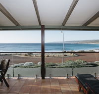 Canal Rocks Beachfront Apartments - Tourism Cairns
