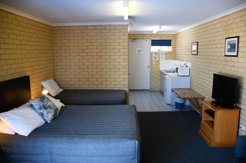 Kalbarri Seafront Villas - Tourism Cairns 27