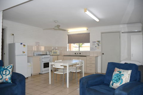Kalbarri Seafront Villas - Tourism Cairns 23