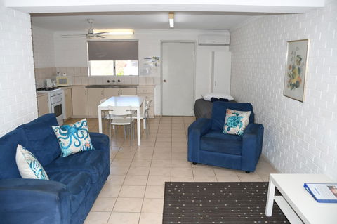 Kalbarri Seafront Villas - Tourism Cairns 12