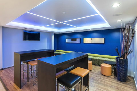 Quality Hotel Ambassador Perth - Tourism Cairns 18