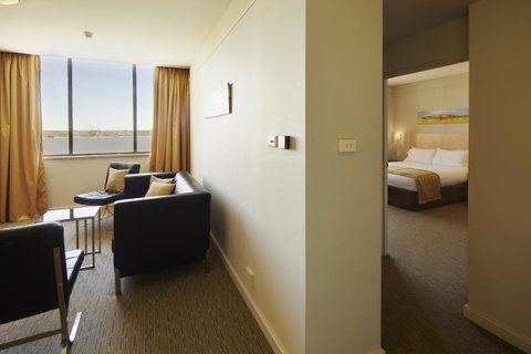 Quality Hotel Ambassador Perth - Tourism Cairns 24