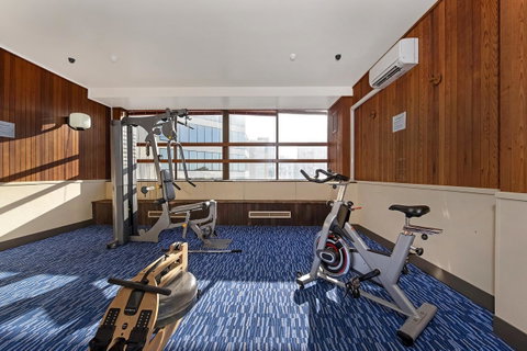 Quality Hotel Ambassador Perth - Tourism Cairns 29