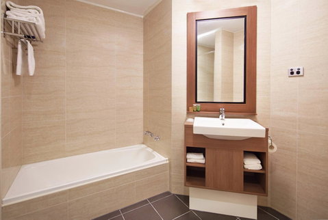 Quality Hotel Ambassador Perth - Tourism Cairns 7