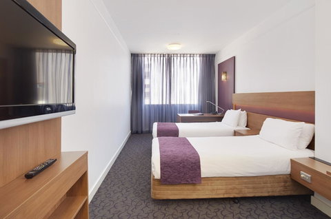 Quality Hotel Ambassador Perth - Tourism Cairns 10