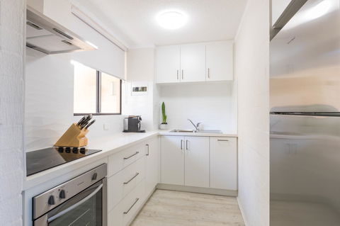 Number 72 Kalbarri Riverview Apartments - Tourism Cairns 7