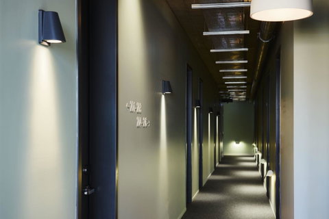 Alex Hotel - Tourism Cairns 32