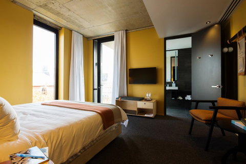 Alex Hotel - Tourism Cairns 23